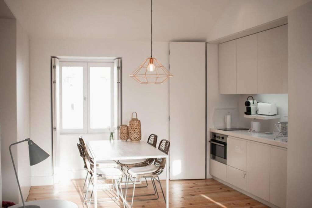 Lisbon Combro 77 Charming One Bedroom Apartment By Get Your Stay Bagian luar foto